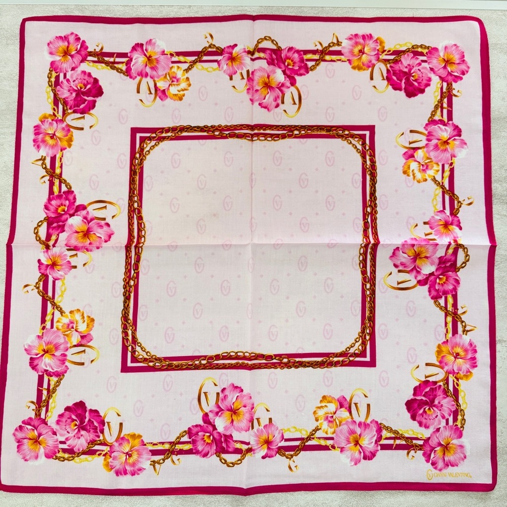 Vibrant Pink and Gold Floral Women's Wrap
